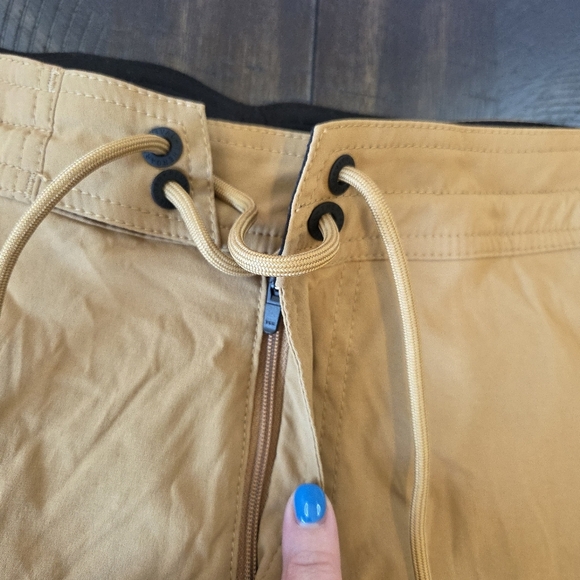 Roark Layover Trail Hybrid Adventure Shorts Tan Size 30- New RS364 Hiking Cargo - Picture 4 of 10